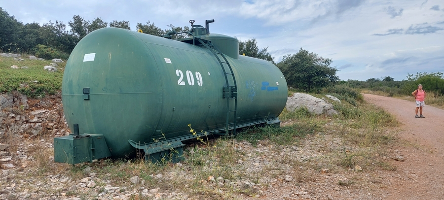 Cuve réservoir d'eau pour les pompiers