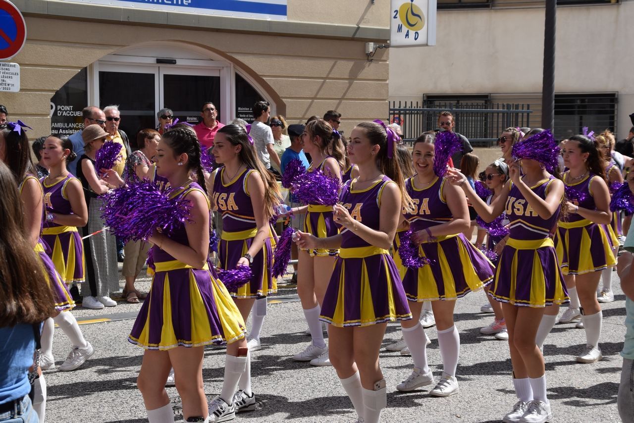 Pom-Pom Girls mézoises