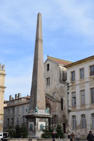 L'obélisque d'Arles