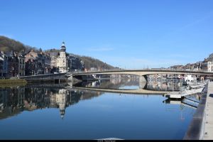 Dinant - Reflets sur la Meuse