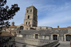 La Cathédrale Saint-Trophime